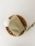 Olive Pom bonnet