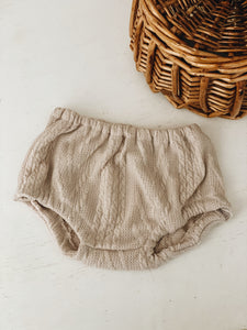 Beige sweater Bloomer